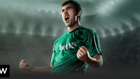 姆巴佩独中两元，大巴黎总比分4-1战胜皇家社会挺进欧冠